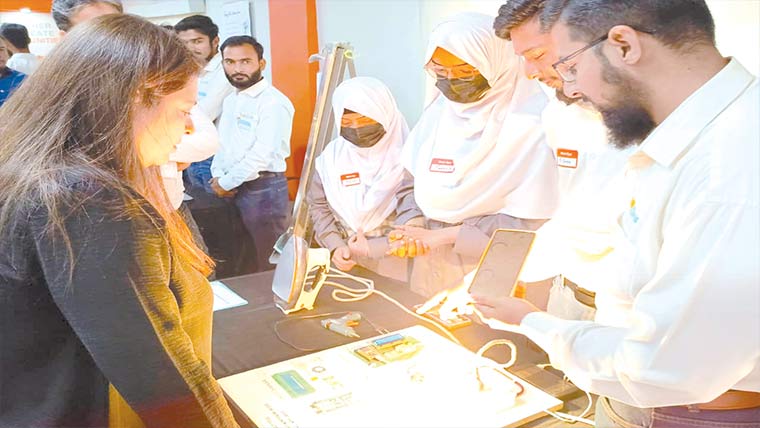 کے الیکٹرک میں لائن ورکرز  اپرنٹس شپ پروگرام مکمل