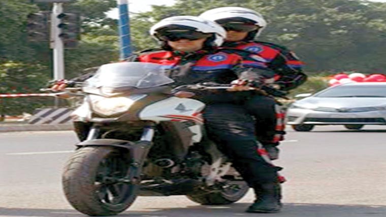 ایپ سے 3اشتہاری پکڑے گئے