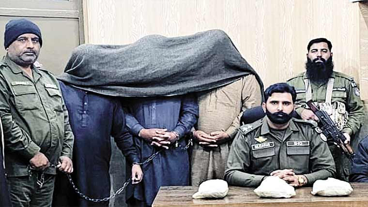 جڑانوالہ:منشیات فروشوں کے خلاف  بڑا کریک ڈاؤن،3 ملزم گرفتار