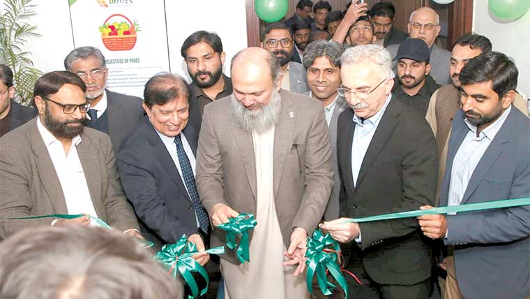  وزارتِ تجارت کے پہلے پوڈکاسٹ اسٹوڈیو کا افتتاح 