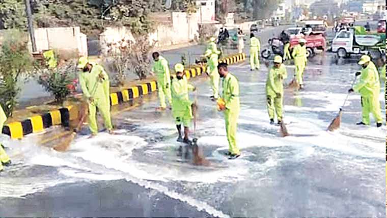 حافظ آباد : قبرستانوں، پارکوں، چوک چوراہوں کی صفائی 