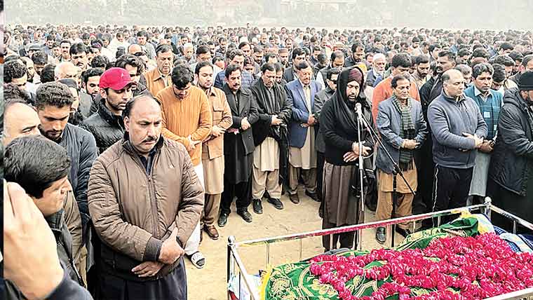 ایم پی اے ملک عرفان شفیع سپردخاک 