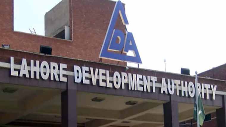 فنڈز کی تاخیر،ایل ڈی اے اور واسا کے ترقیاتی منصوبے خطرے میں 