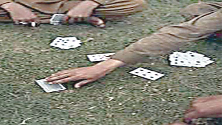 جوا پرچی فروخت کرنے  والے ملزم کو گرفتار کر لیا 