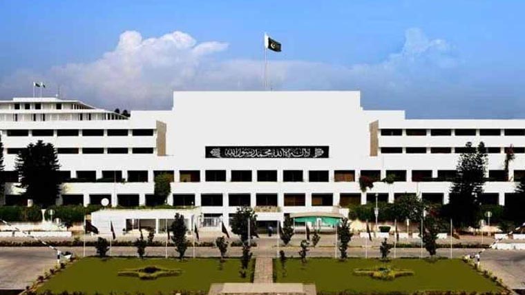 قومی اسمبلی سیکرٹریٹ :گاڑیوں کی خریداری پر15 کروڑ خرچ 