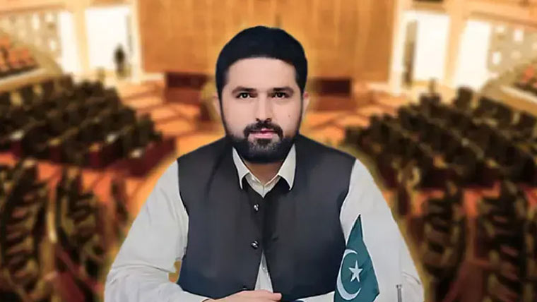 ضابطہ اخلاق خلاف ورزی کیس، وزیراعلیٰ پختونخوا کا جواب جمع 