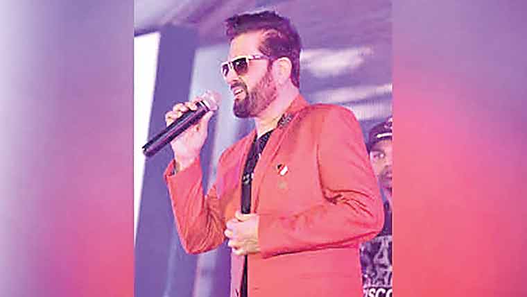 پاپ سنگر سلیم جاوید 65برس کے ہوگئے 