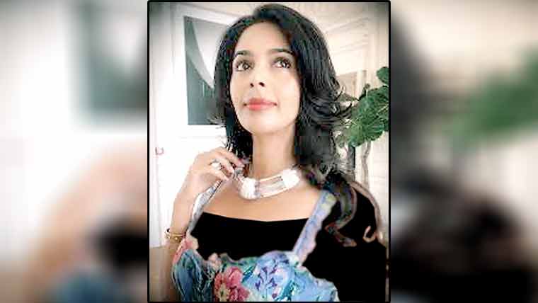 ملیکا شیراوت کی وائٹ ہاؤس میں انٹری نے تہلکہ مچا دیا