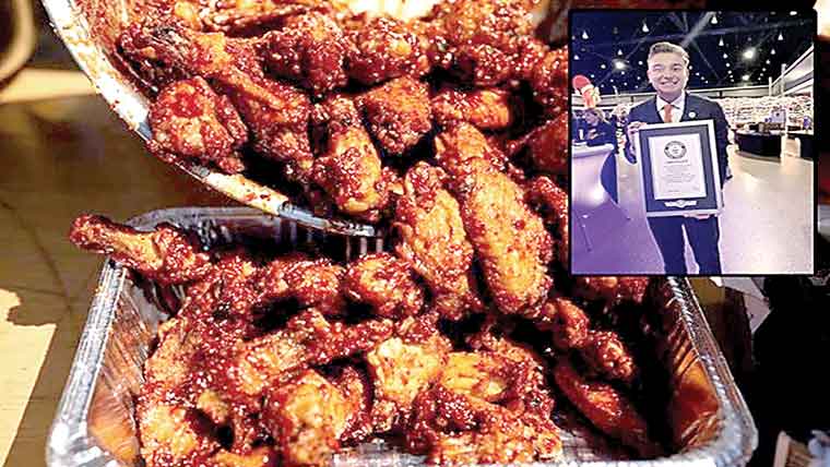 امریکا:چکن ونگ کھانے کا سب سے بڑا مقابلہ