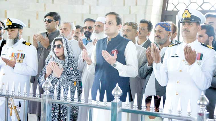 کے پی ٹی،پورٹ قاسم،ریلوے کراچی سے کماتے لیکن اس پر خرچ نہیں کرتے،میئر