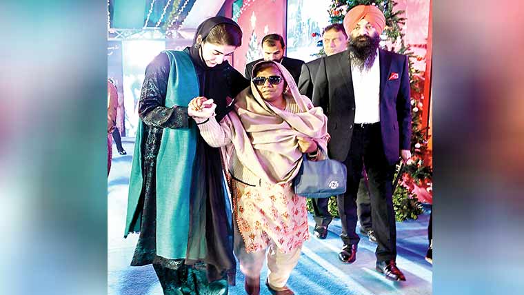 قائداعظم کی تعلیمات، نواز شریف کا تجربہ پنجاب حکومت کے ہر فیصلے کا محور : مریم نواز 