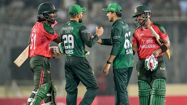 پی ایس ایل،قومی ٹیم کے دورہ  بنگلا دیش میں ردوبدل کا امکان
