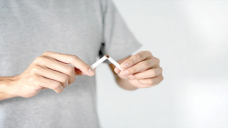 سگریٹ نوشی ترک کروانے میں موبائل فون مددگار قرار