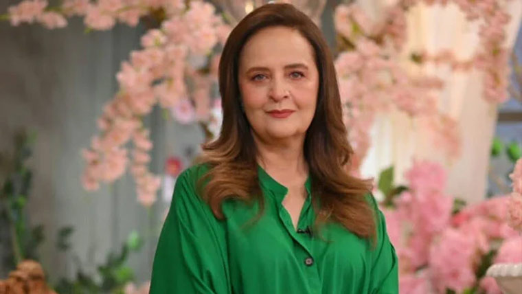 حنا خواجہ بیات نے محبت کے بغیر  شادی کا دردناک قصہ بیان کردیا