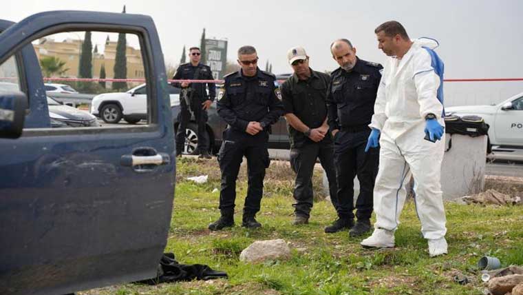 اسرائیل :فلسطینی نے گاڑی سے راہگیروں  کو کچل دیا ،چاقو سے وار،2افرادہلاک