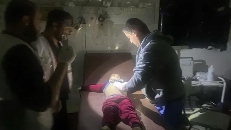 جنریٹرزکیلئے ڈیزل کی کمی ،غزہ کے  العودہ ہسپتال میں کئی شعبے بند