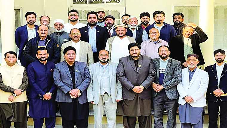 مصنوعات کا فروغ ، نئی منڈیاں تلاش کرنا ہونگی:مظہر حسین 