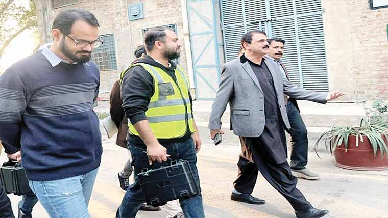  کمشنر کی ہدایت پر صنعتی یونٹس میں پریشر ویسلز کے معائنے جاری 