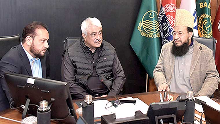 صوبائی وزرا کی زیرصدات ہسپتالوں میں سہولیات کا جائزہ 