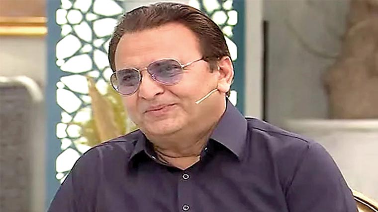 بہروز سبزواری کی ڈرامہ  ریوو شو کی ججز پر شدید تنقید 