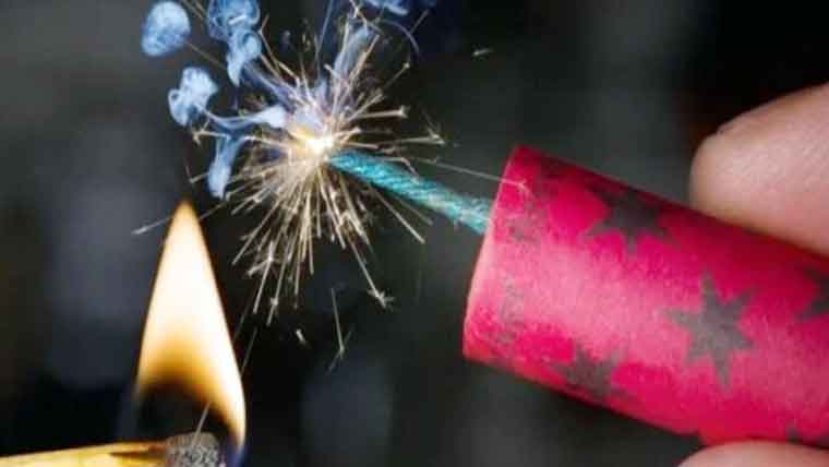 آتش بازی سے 13 سالہ لڑکا زخمی