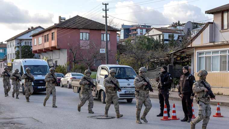 ترکیہ :داعش کیخلاف آپریشن  6 دہشتگرد ، 3 پولیس اہلکار ہلاک