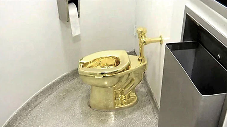 برطانیہ :سونے کے ٹوائلٹ کی چوری، ویڈیو منظر عام پر