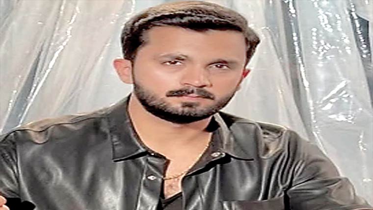 ٹک ٹاک پر دھمکیاں، رجب بٹ سمیت 7 افراد کیخلاف مقدمہ