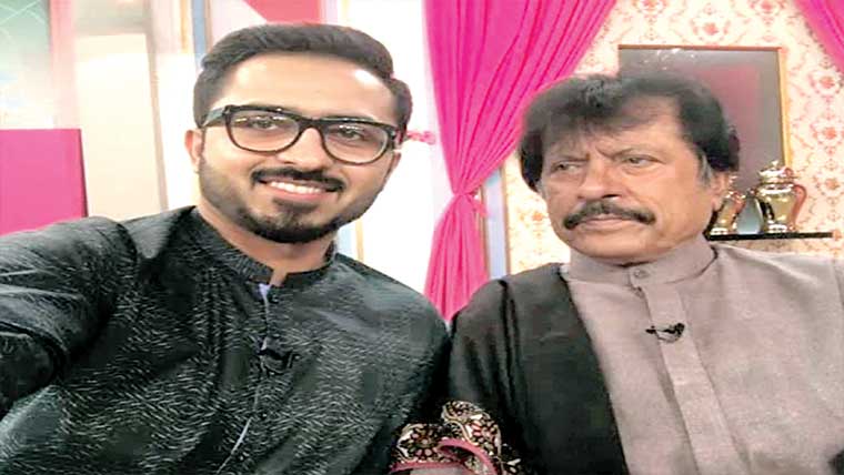  عطا اللہ کے صاحبزادے کی میوزک انڈسٹری میں بڑی انٹری