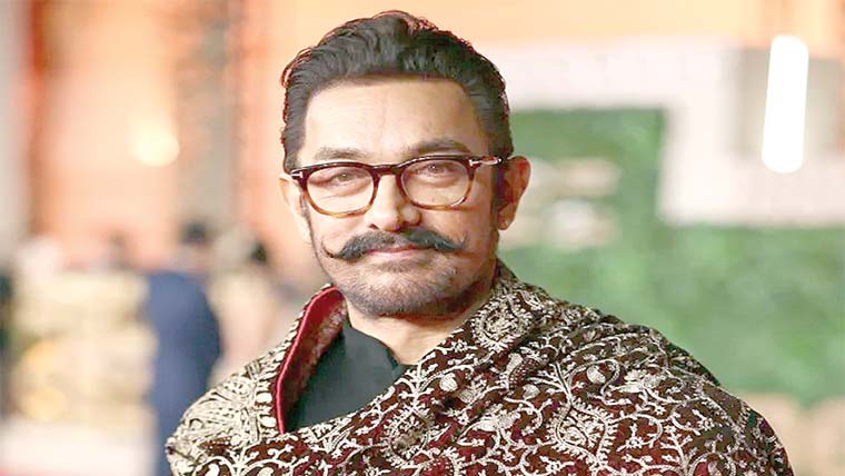 جاوید میانداد کے چھکے نے میری شادی کی خوشی برباد کی تھی:عامر خان 