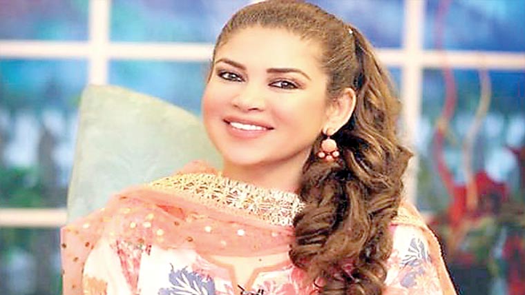  خوبصورتی کیلئے اپنے جسم پر تجربات نہ کریں:مشی خان