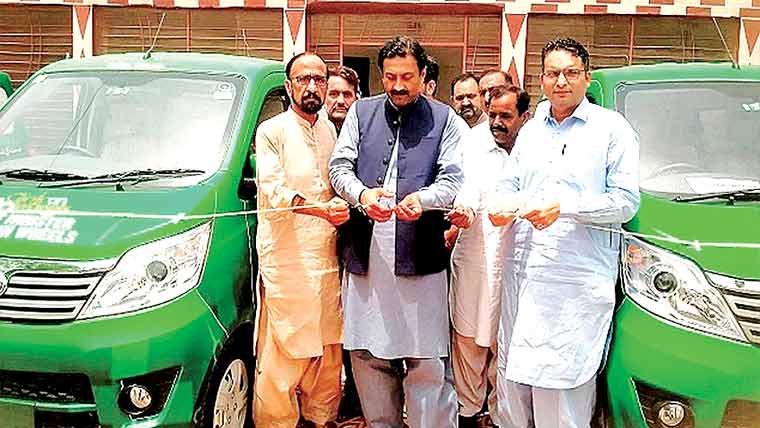 صحت کی دستک اپنی نوعیت کا منفرد منصوبہ ہے :عاصم میکن