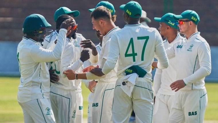 زمبابوے کو اننگز اور 236رنز  سے شکست، جنوبی افریقا نے  ٹیسٹ سیریز جیت لی