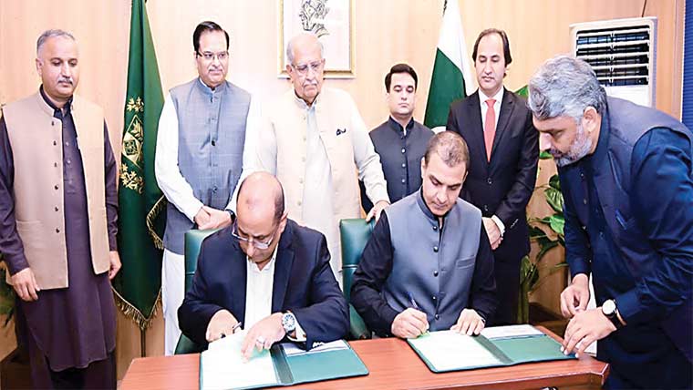 ’’بلڈ پاکستان نمائش ‘‘ وزارتِ ہاؤسنگ ،فیکٹ ایگزیبیشنز میں معاہدہ 