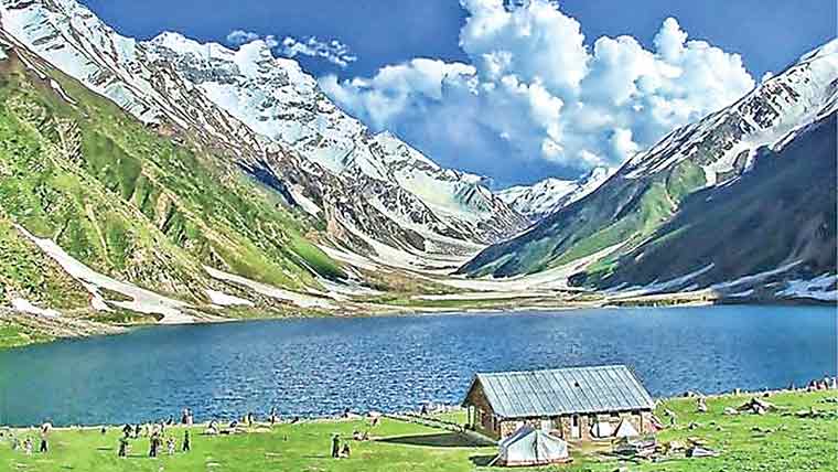 صوفیانہ لوک داستان سیف الملوک پی این سی اے میں پیش 