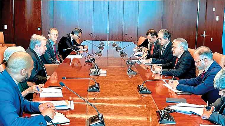 ڈار، گوتریس ملاقات : سپانسرڈ دہشتگردی، سندھ طاس معاملہ اٹھا یا 