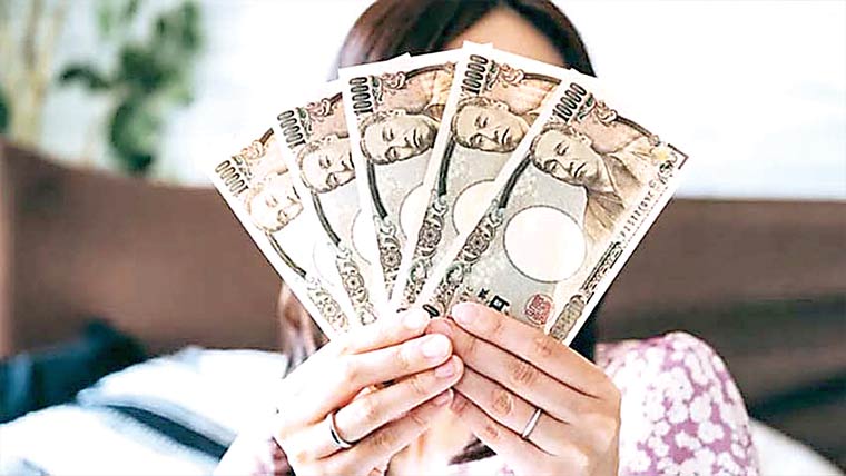 جاپان میں شوہر پوری تنخواہ بیوی کو کیوں دیتے ہیں 