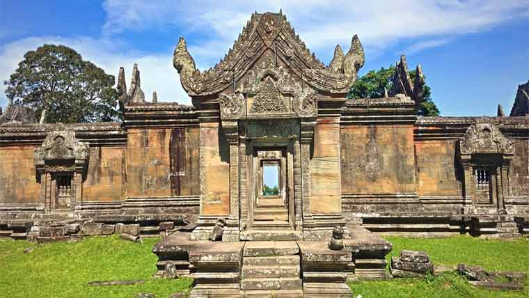 قدیم مندر پر تنازع تھائی لینڈ اور کمبوڈیا میں جھڑپیں،12ہلاک