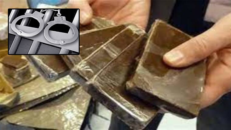 منشیات فروش گرفتار  1 کلو 60 گرام چرس برآمد