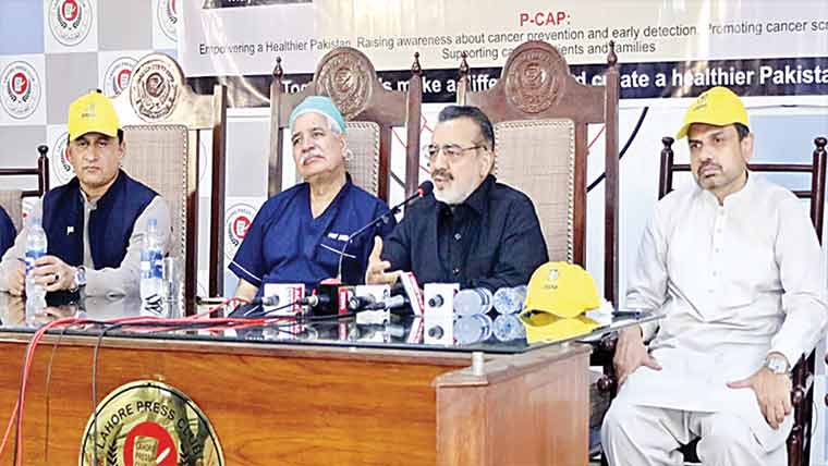 پاکستان کینسر آگاہی پروگرام کے اجرا کی تقریب