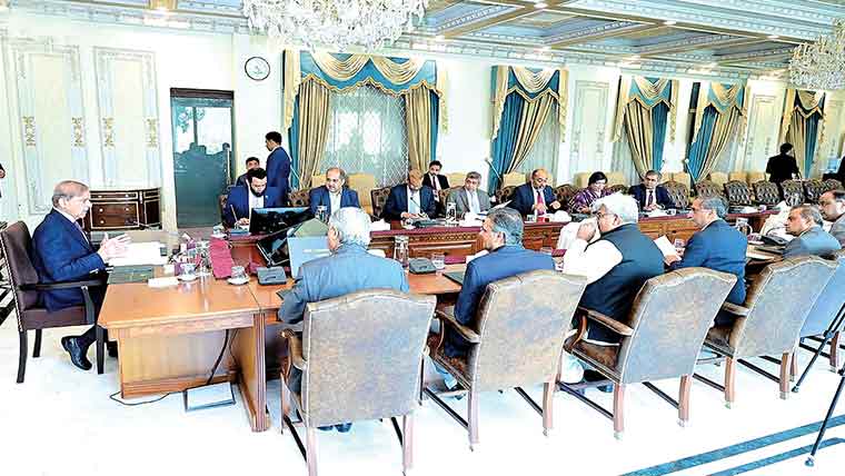 بھارت کے 3 نہیں 4رافیل گرائے، مودی شکست پر شرمندہ ہے : شہباز شریف 