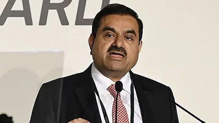 امریکا میں بھارتی ارب پتی گوتم  اڈانی کے کاروبار کی تحقیقات 