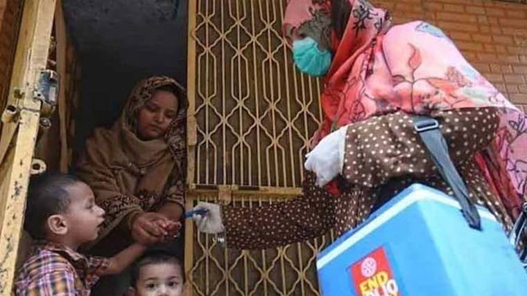 ہزاروں والدین کابچوں کو پولیو ویکسین پلانے سے انکار
