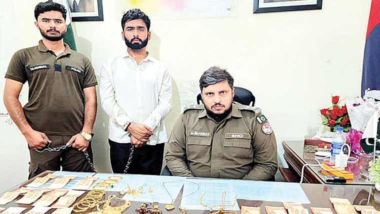 90لاکھ کی چوری ، بھتیجاہی ملزم ، گرفتار،سامان برآمد