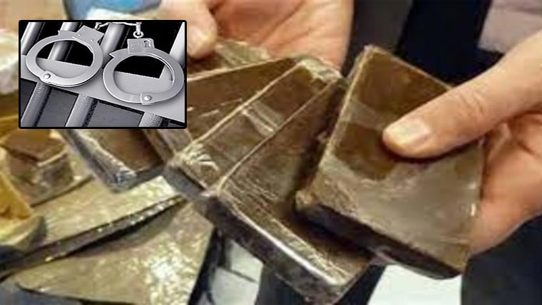 منشیات فروش گرفتار ،13 کلو چرس برآ مد 