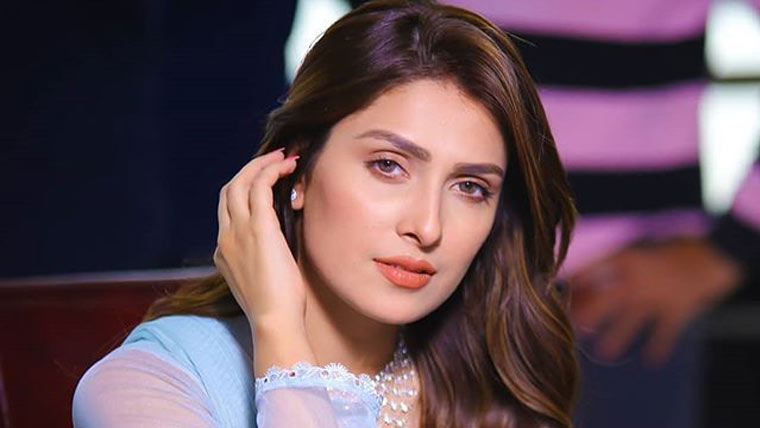 عائزہ خان نے سنجے لیلا بھنسالی اور امتیاز علی کی فلمی آفرز مسترد کر دیں