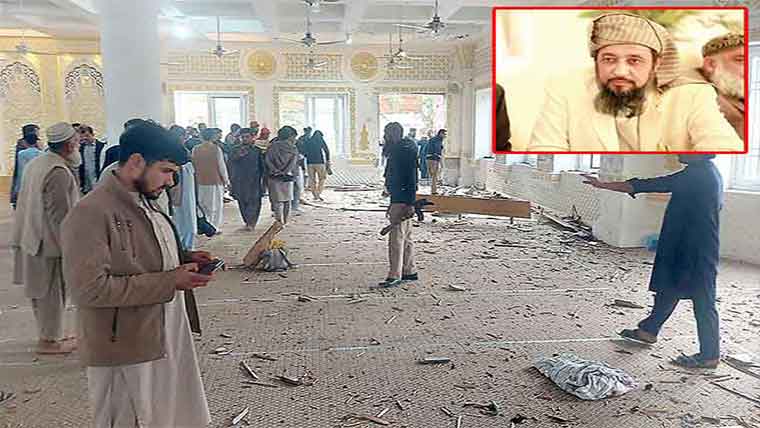 مدرسہ حقانیہ اکوڑہ خٹک میں نماز جمعہ کے بعد خودکش دھماکا،مولانا حامدالحق سمیت7افراد شہید،20زخمی