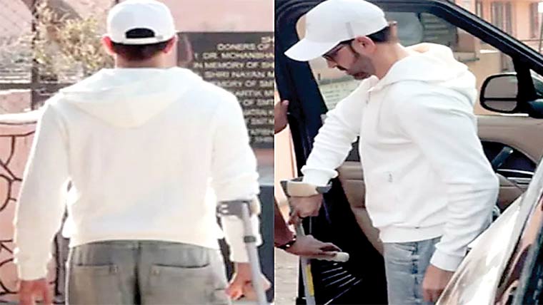 ہریتک روشن لاٹھی پکڑ کر چلنے  پر مجبور ہوگئے، ویڈیو وائرل