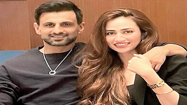 شعیب ملک اور ثنا جاوید کے والدین بننے کی خبریں زیرِ گردش