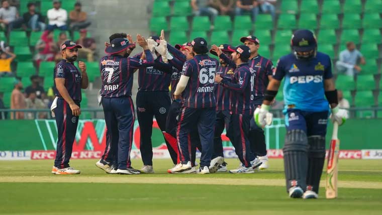 سپر لیگ : کنگز کے ہاتھوں شکست، سلطانز پلے آف سے باہر 